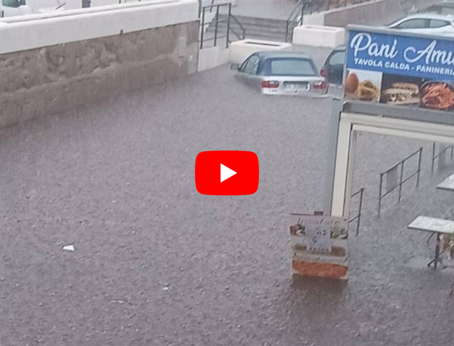 Meteo: Nubifragio alle Isole Eolie, allagamenti a Lipari, il Video