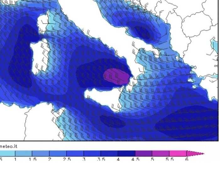 Mareggiate previste martedì 13 febbraio