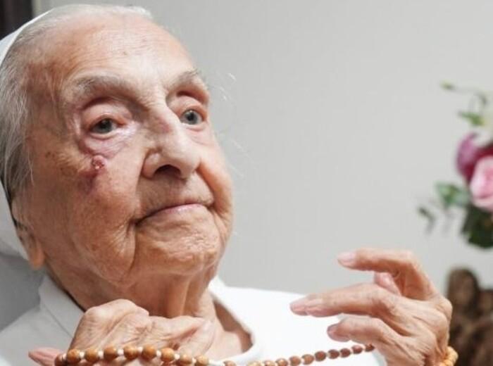 Suor Inah Canabarro Lucas (foto Corriere) Suor Inah Canabarro Lucas (foto Corriere)