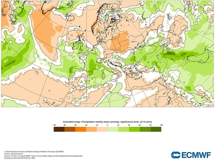 Precipitazioni sopra la media (colore verde) a Maggio al Nord Ovest e lato Tirrenico