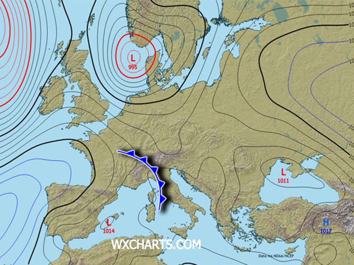 Situazione barica prevista per le ore centrali di Domenica 30 Novembre