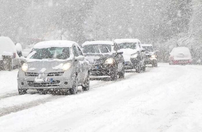 Torna la neve, localmente a quote basse