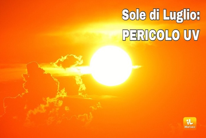 Il sole di Luglio, non solo tintarella. I rischi dei raggi solari sono in agguato