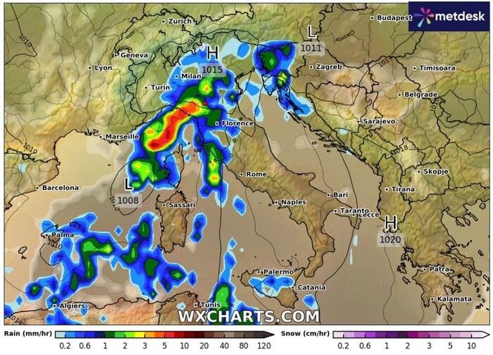 Accumuli di pioggia previsti per le ore centrali di Giovedì 30 Ottobre