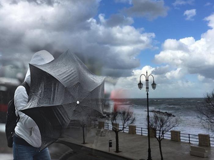 Ancora piogge nelle prossime ore sotto un rinforzo dei venti di Maestrale