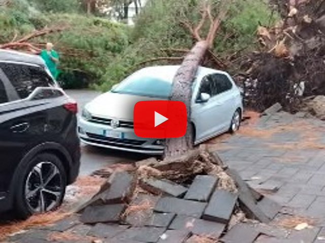 Meteo, Milano Marittima devastata da una supercella, danni ingenti; il Video shock
