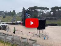 Meteo: Roma, Diluvio sul concerto del Primo Maggio, i più temerari: 'Abbiamo dormito qui', il Video