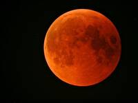 Meteo: Eclissi Totale di Luna visibile dall'Italia! Ecco quando 