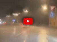 Meteo Cronaca Diretta (Video): Bologna, violento temporale si abbatte sulla città, segnalata Grandine