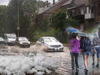 Meteo: tra poche ore Rovesci, Acquazzoni ed episodi di Grandine a causa di un fronte temporalesco in transito