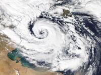 Meteo: Ciclone Simil-Tropicale in formazione sul Mediterraneo a metà Maggio, cosa rischia l'Italia