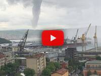 Meteo: Trieste, Tornado a Muggia. Il video del Vortice fa subito il giro del web