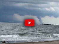 Meteo: Tromba marina al largo di Chioggia,...